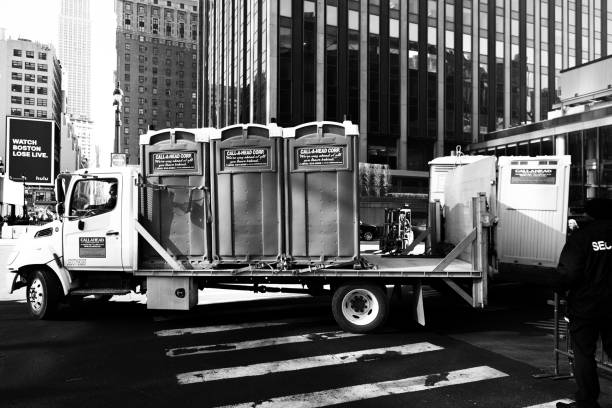 Best Affordable portable toilet rental  in Dade City, FL